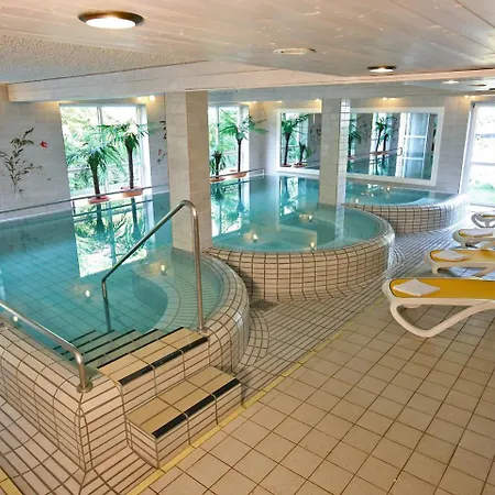 Aktivital Hotel.8 アパート *